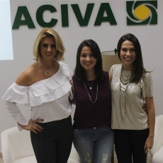 Mulheres inspiradoras dão show em palestra na Aciva Araranguá