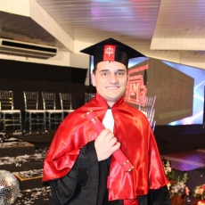 Luiz Henrique Pelegrini gradua-se em Direito