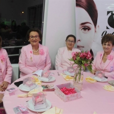 Advogadas reunidas em prol à prevenção do Câncer de Mama