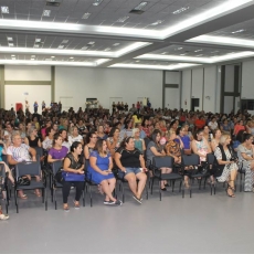 Em Turvo, primeira dama homenageia a força da Mulher com festa especial
