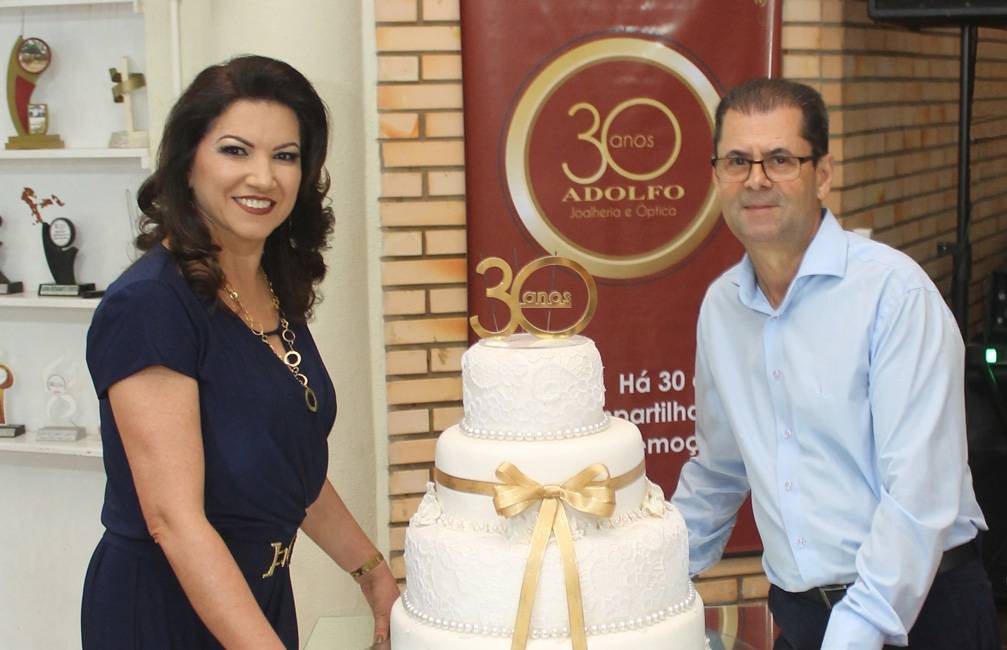 30 anos Óptica Adolfo, formatura em medicina, aniversários e festa anos 80