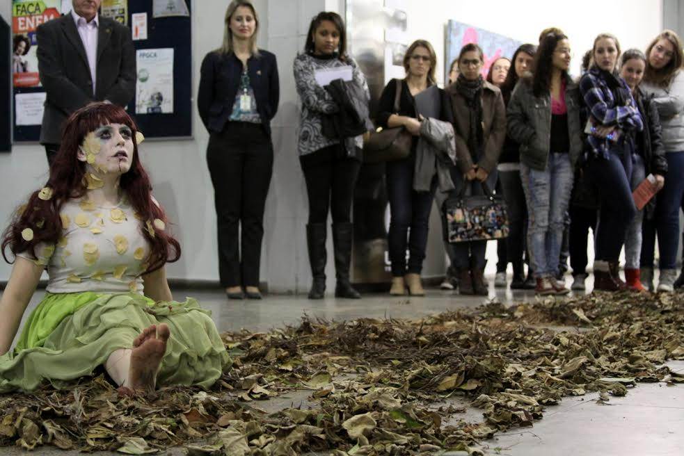 Obras de Roberta Mestieri ficam na Unesc até 13 de junho