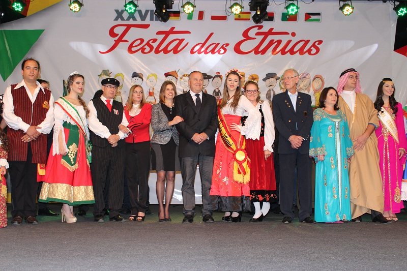 Pavilhão de Exposições José Ijair Conti recebe, até domingo, a 27ª Festa das Etnias