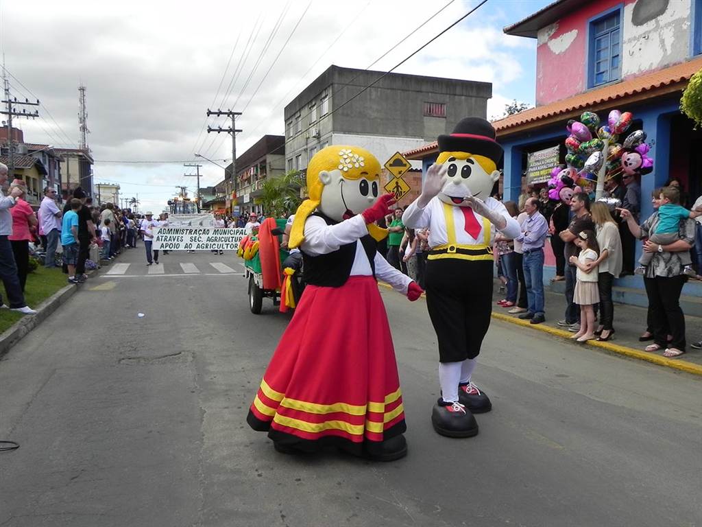 Cinco dias de festa contarão com desfiles, apresentações artísticas, atividades esportivas, diversidade gastronômica e shows nacionais