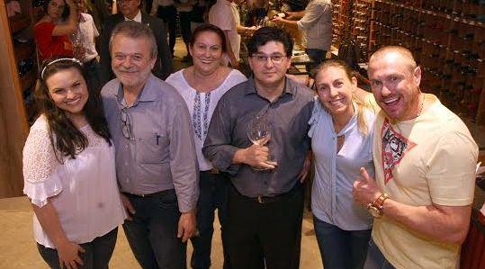 Wine Bar Varanda’s em Criciúma, Mampituba de sede nova, Jantar de natal e mais