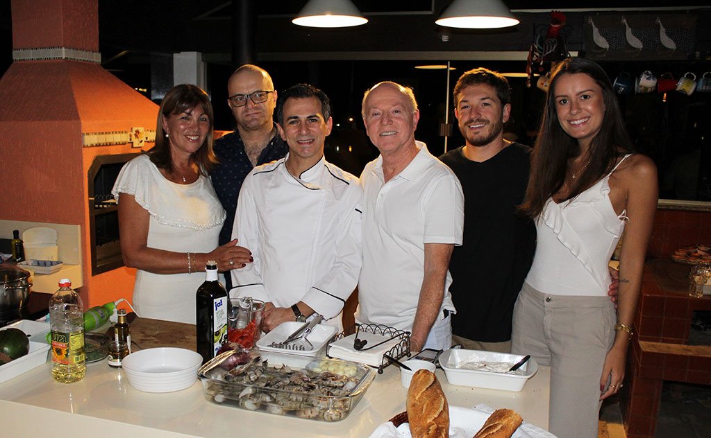 Fabiano da Cunha Miguel reproduz menu premiado em noite gastronômica