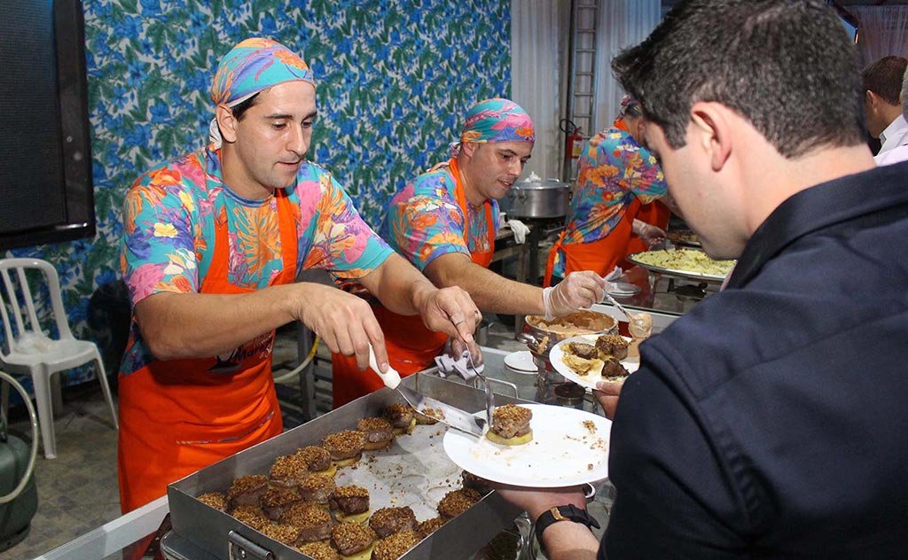 O tradicional evento promete aliar alta gastronomia, música e muita descontração