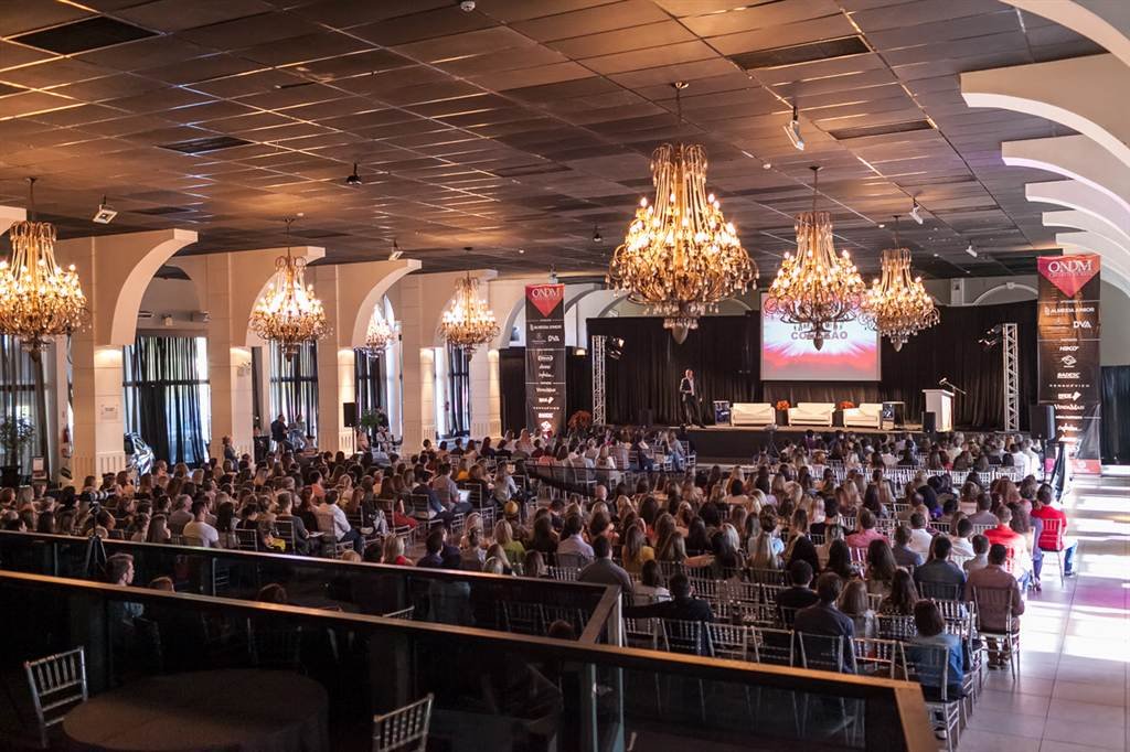 Três dias de conteúdo e networking com business, comportamento e design e marketing