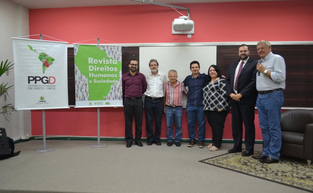 Evento de lançamento contou com a palestra de professor Gladstone Leonel da Silva Júnior 