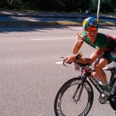 Atleta Rafael Alves  faz história no Ironman em Floripa 