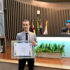 Ricardo Ghelere recebe Título de Cidadão Honorário de Araranguá