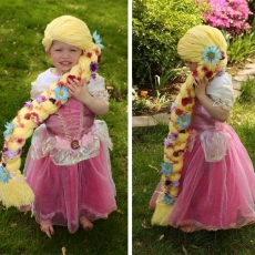 Perucas de princesas para crianças com câncer