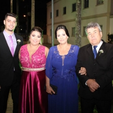 Rodolfo Pirola e Patrícia Bosquette, casal com deficiência auditiva sela união
