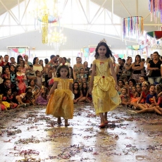 Carnaval Infantil Mampituba reúne famílias na sede do clube