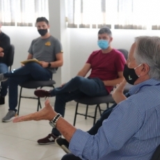 Residentes em saúde da Unesc são apresentados à equipe técnica do Criciúma Esporte Clube