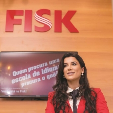 Empresária Tatiani Soares de Souza, a Ms. Fisk de Araranguá