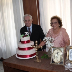 Valkíria e Dioclécio Machado celebram bodas de Vinho.