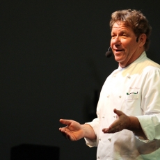 Ensinamentos na aula-show do chef Claude Troisgros 