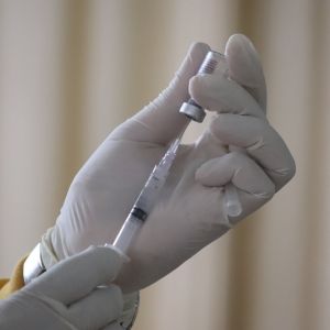 Covid-19: Vacinação completa é o caminho