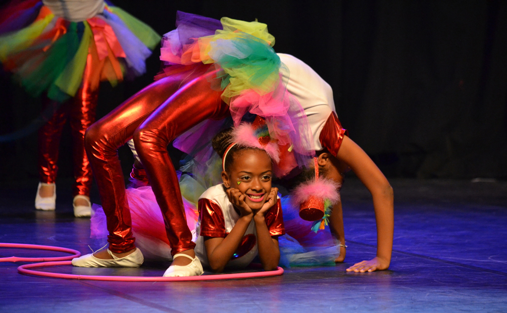 Unesc em Dança: 20 anos levando arte e encanto para o público 