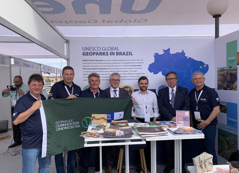 Em meio a um cenário de beleza natural única, representantes do Geoparque Mundial da Unesco Caminhos dos Cânions do Sul recentemente desembarcaram em Marrakech