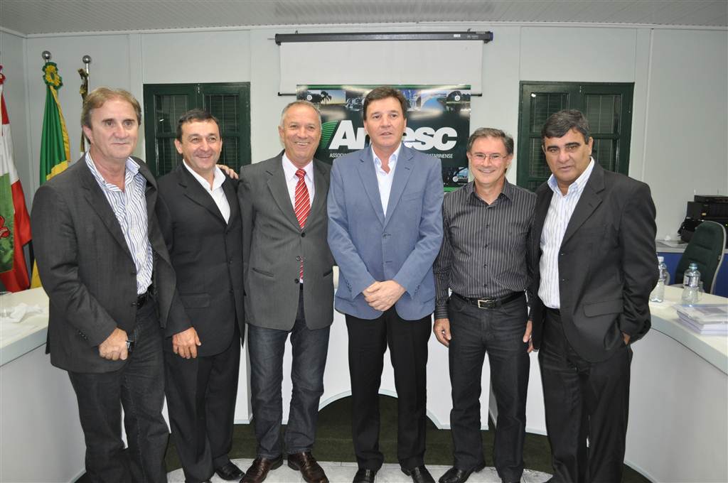 Ronaldo Carlessi de Turvo estará no comando em 2013