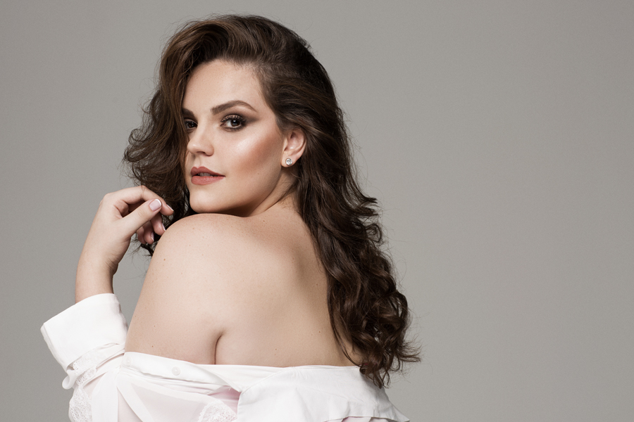 Raphaella Lancini após de vencer 29 candidatas do país inteiro no concurso
